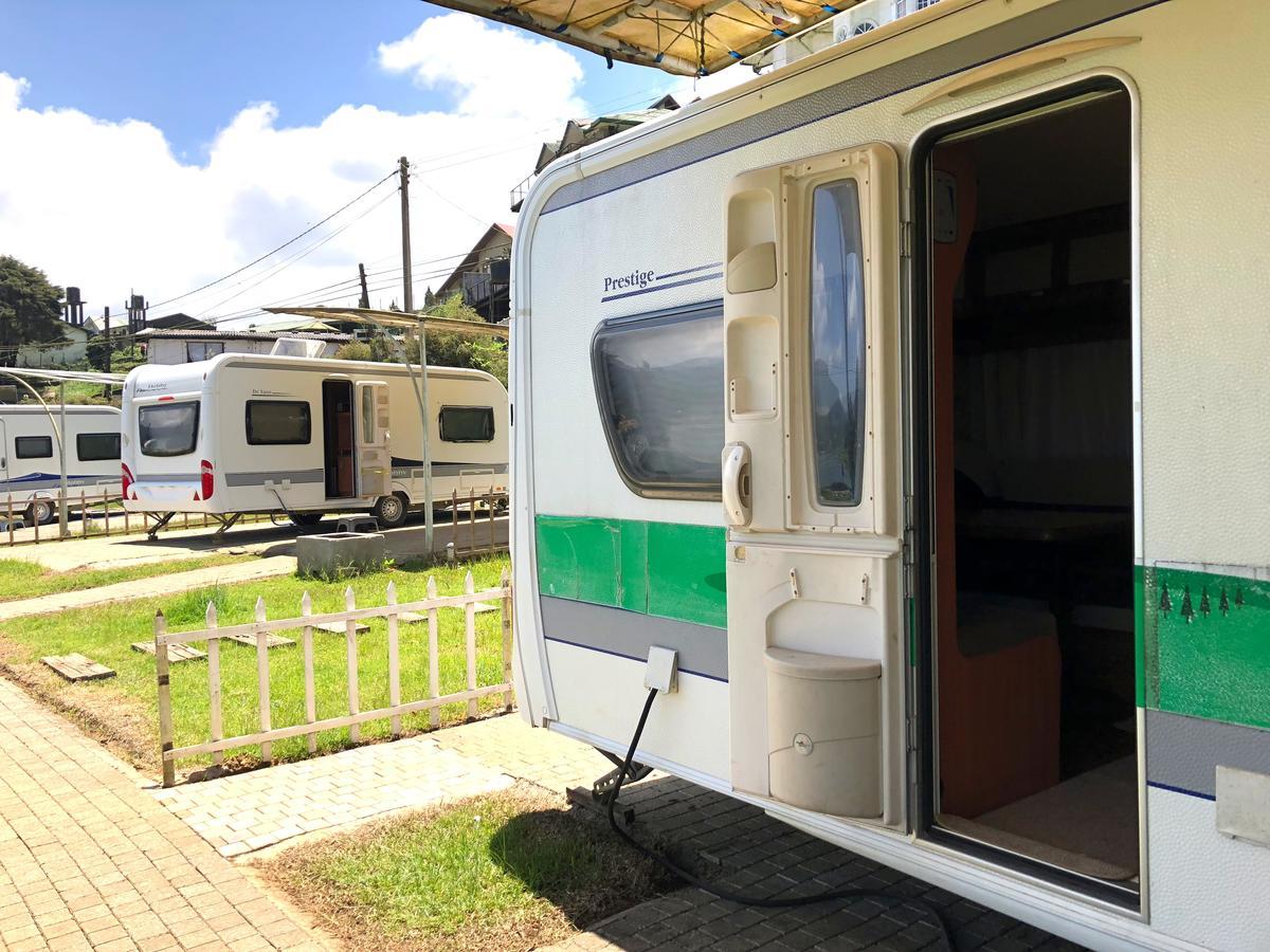 Go Outdoors Caravan Park 努沃勒埃利耶 外观 照片