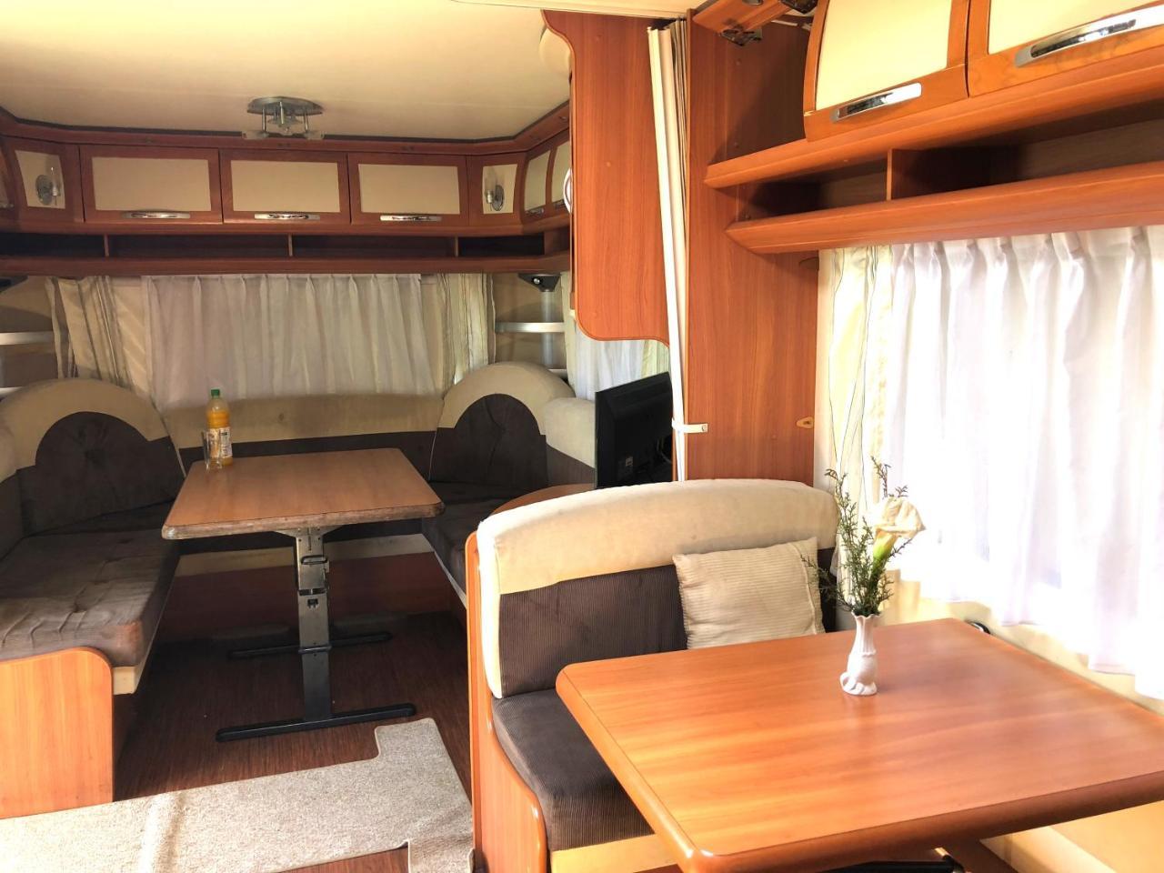 Go Outdoors Caravan Park 努沃勒埃利耶 外观 照片